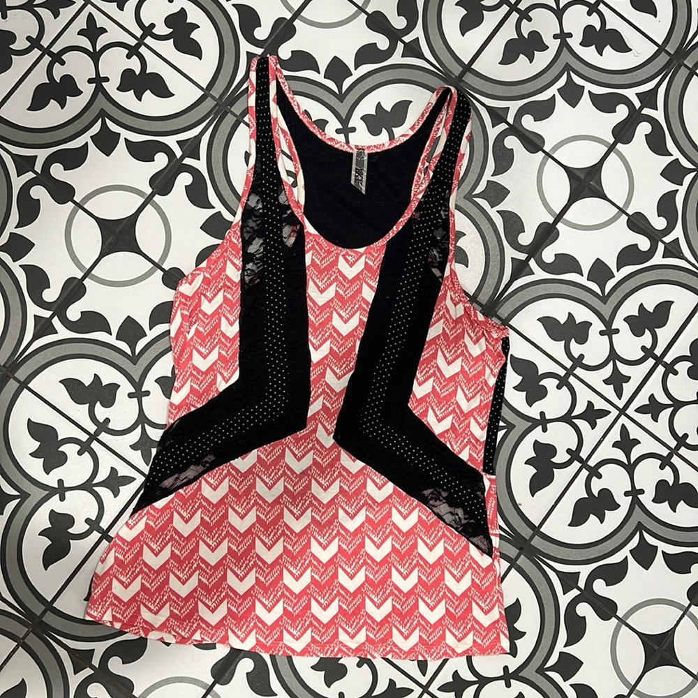 BKE Size small sleeveless top
